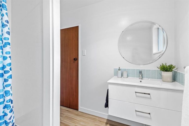 Photo of property in 15 Brogar Place, Casebrook, Christchurch, 8051