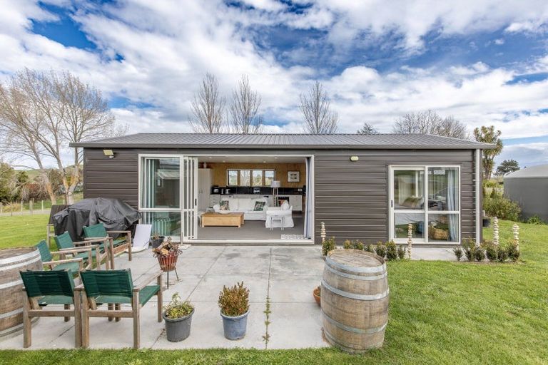 Photo of property in 9 Tamumu Church Road, Otane, Waipawa, 4271