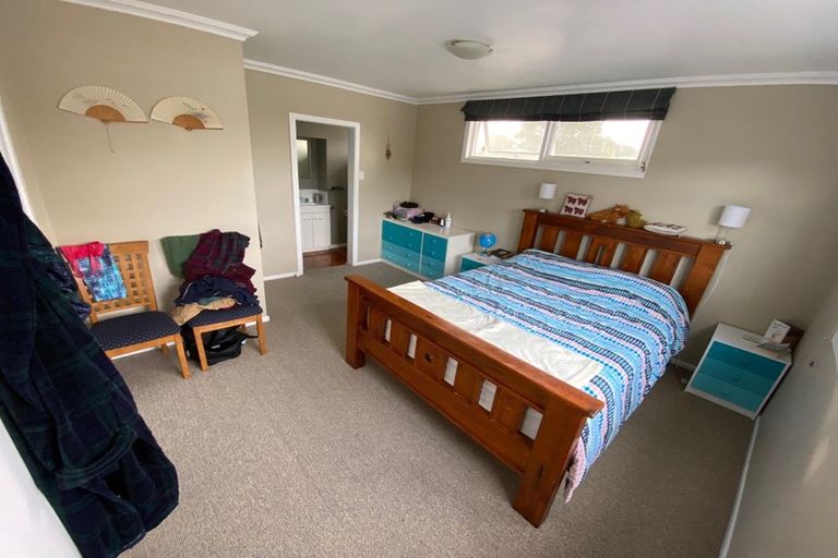 Photo of property in 1 Heatley Avenue, Hokowhitu, Palmerston North, 4410