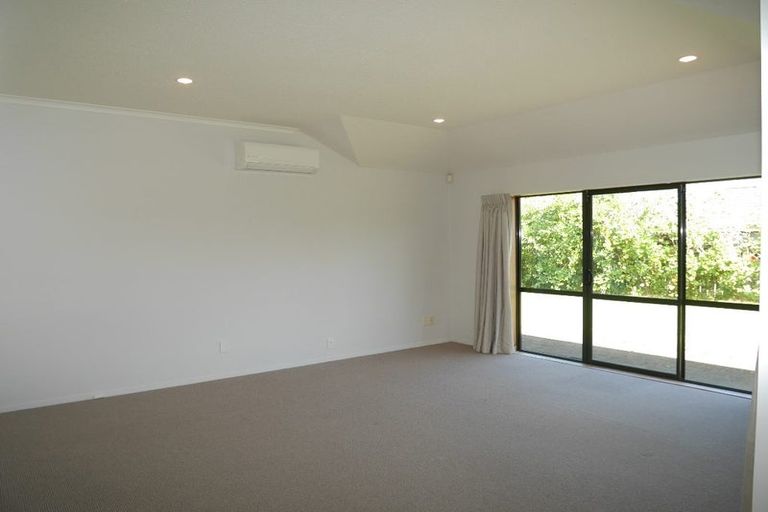 Photo of property in 77 Michael Road, Paraparaumu Beach, Paraparaumu, 5032