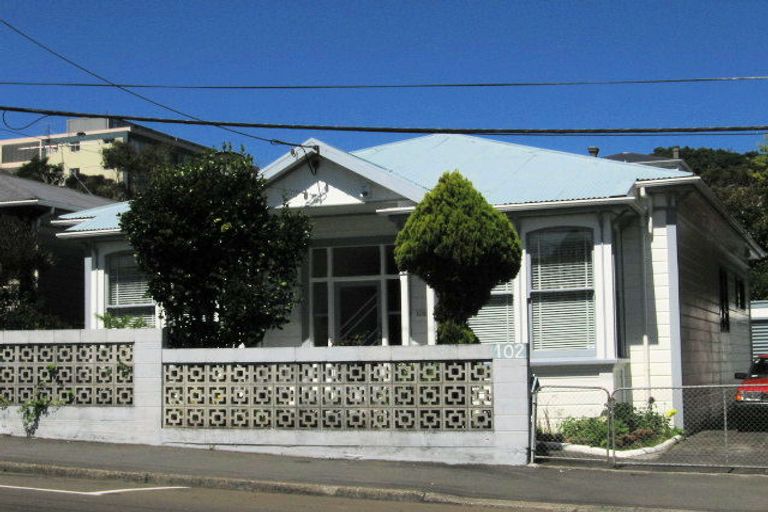 Photo of property in 102 Constable Street, Newtown, Wellington, 6021
