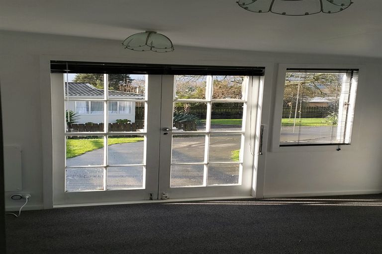 Photo of property in 14a Edinburgh Street, Tuakau, 2121