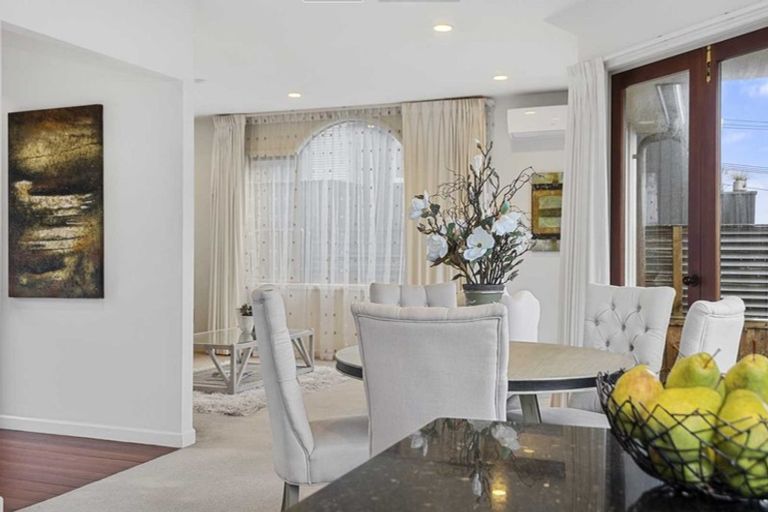 Photo of property in 24b Clyde Street, Mount Maunganui, 3116