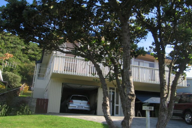 Photo of property in 52 Spinnaker Drive, Whitby, Porirua, 5024