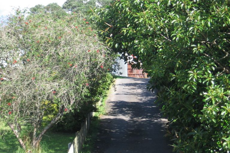 Photo of property in 2/112 Solar Road, Glen Eden, Auckland, 0602