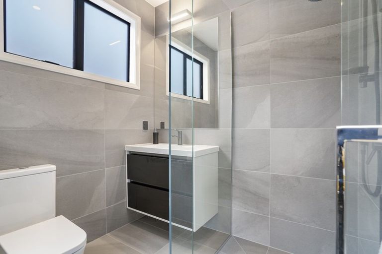 Photo of property in 300 Kitchener Road, Pukekohe, 2120