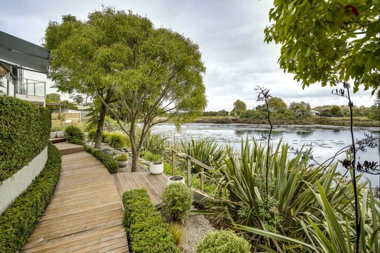 Photo of property in 17 Collison Terrace, Haumoana, 4102