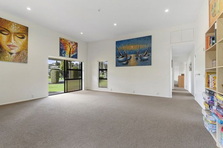 Photo of property in 126 Patiki Place, Whangamata, 3620
