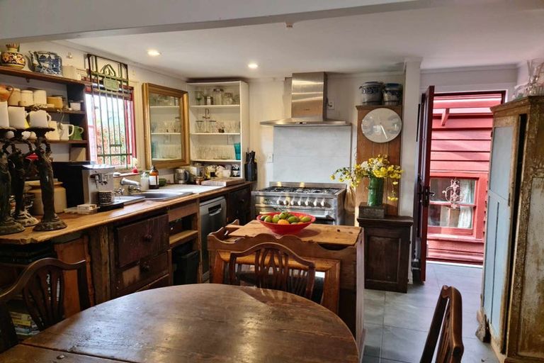 Photo of property in 93a Kuratawhiti Street, Greytown, 5794