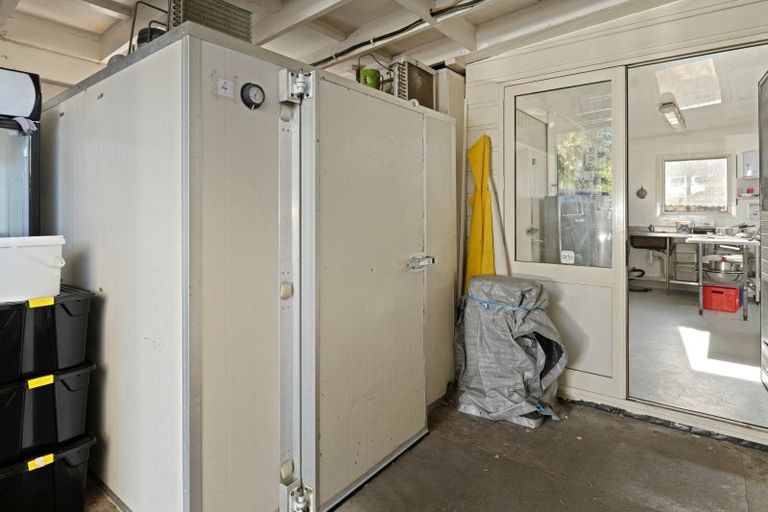 Photo of property in 73 Main Rd Havelock, Havelock, 7100