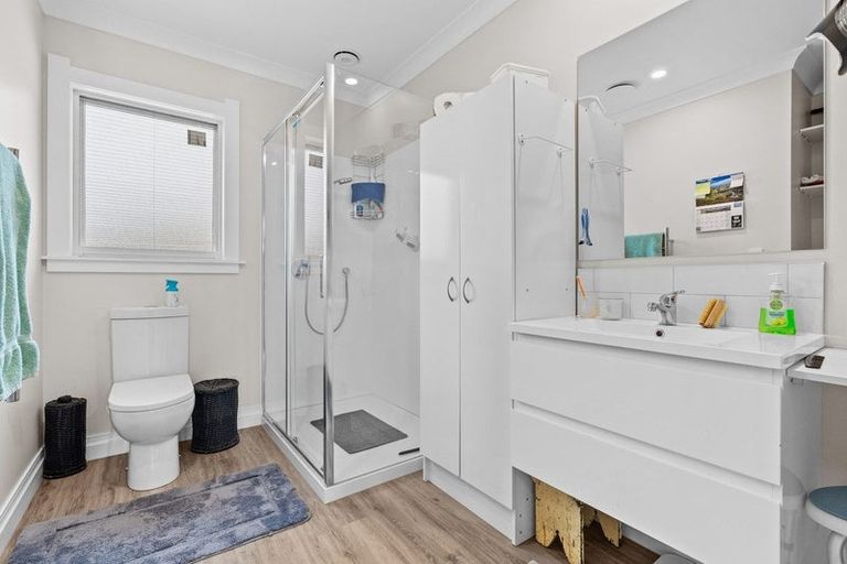 Photo of property in 11 Campbell Drive, Martinborough, 5711