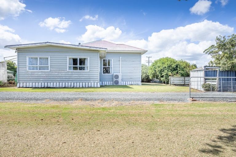 Photo of property in 67 West Coast Road, Te Kopuru, Dargaville, 0371