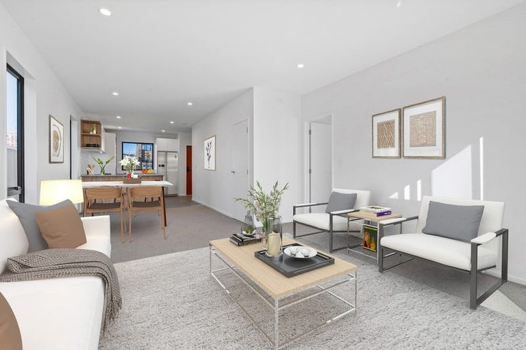 Photo of property in 8 Huru Road, Flat Bush, Auckland, 2019