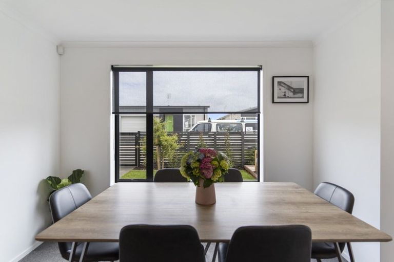 Photo of property in 5 Sierra Way, Ramarama, 2579