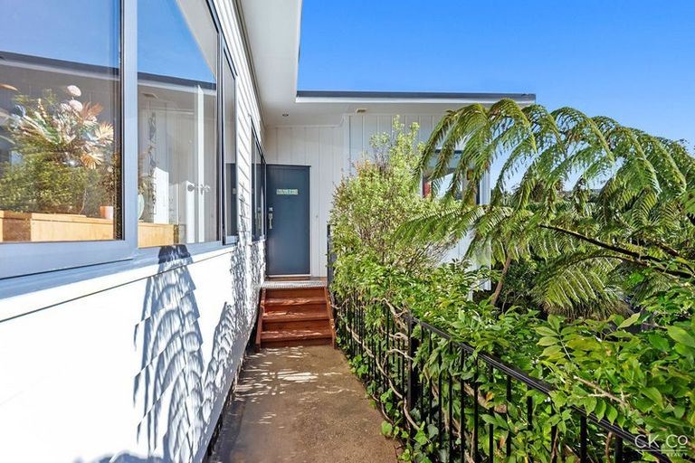 Photo of property in 28 Major Drive, Kelson, Lower Hutt, 5010