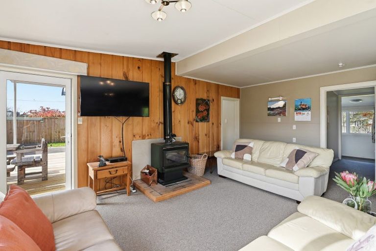 Photo of property in 2/11 Parekarangaranga Street, Motuoapa, 3382