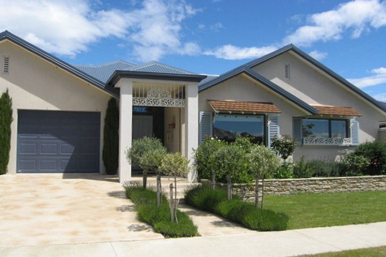 Photo of property in 14 Caroline Way, Northwood, Christchurch, 8051