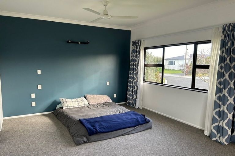 Photo of property in 10 Cassino Crescent, Onekawa, Napier, 4110