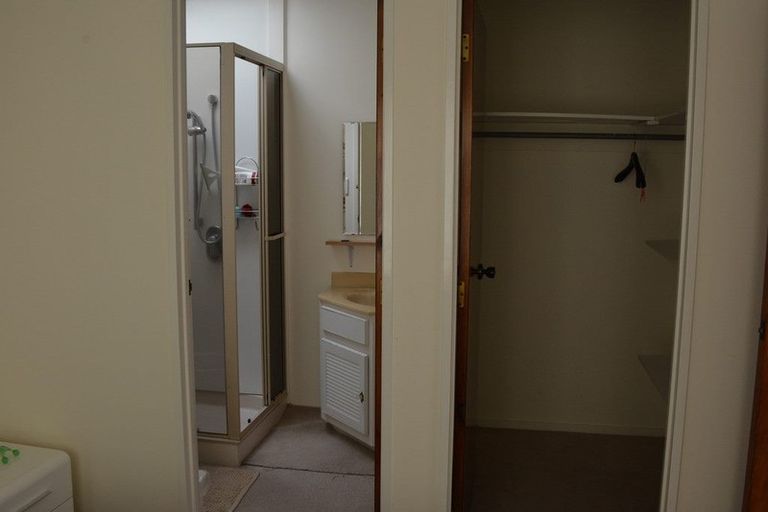 Photo of property in 2/137 Great South Road, Manurewa, Auckland, 2102