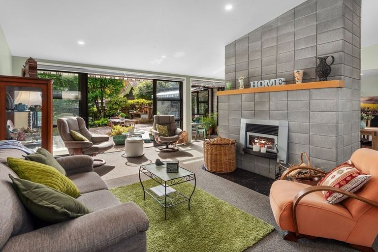 Photo of property in 24 Tawhai Place, Parahaki, Whangarei, 0112