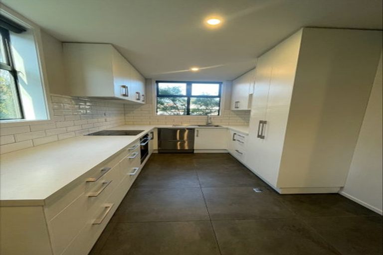 Photo of property in 269 Kilmore Street, Christchurch Central, Christchurch, 8011
