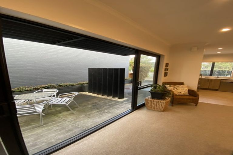 Photo of property in 2 Grey Warbler Road, Hobsonville, Auckland, 0616