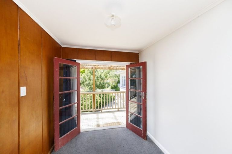 Photo of property in 16 Manuka Street, Hokowhitu, Palmerston North, 4410