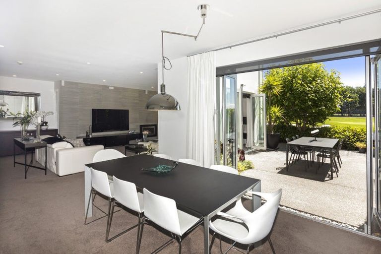 Photo of property in 5 Harts Creek Lane, Northwood, Christchurch, 8051