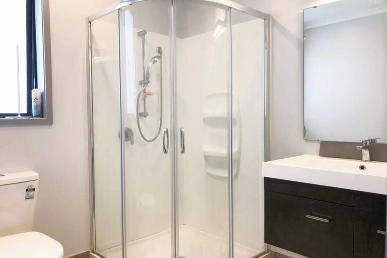 Photo of property in 2/65e Metcalfe Road, Ranui, Auckland, 0612