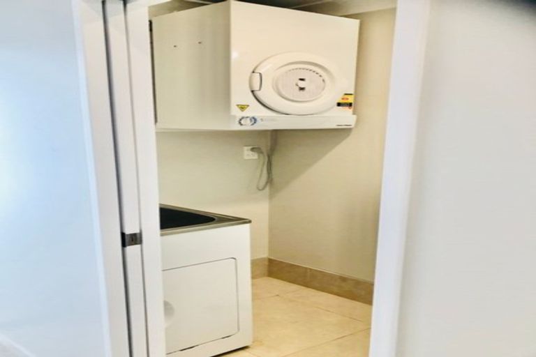 Photo of property in 5/44 Carlos Drive, Flat Bush, Auckland, 2016