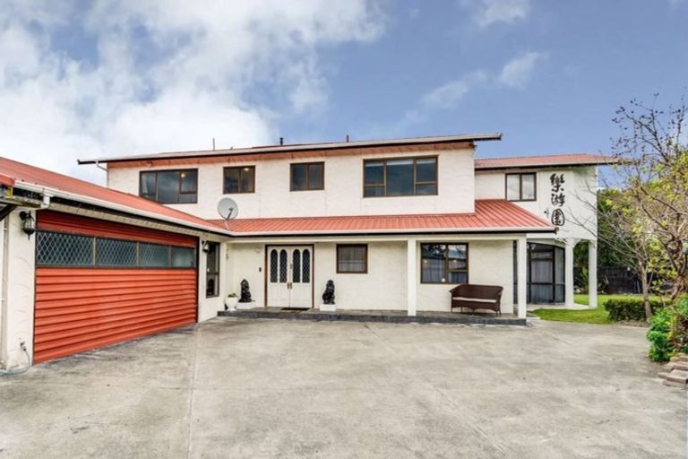 Photo of property in 13 Donegal Crescent, Tamatea, Napier, 4112