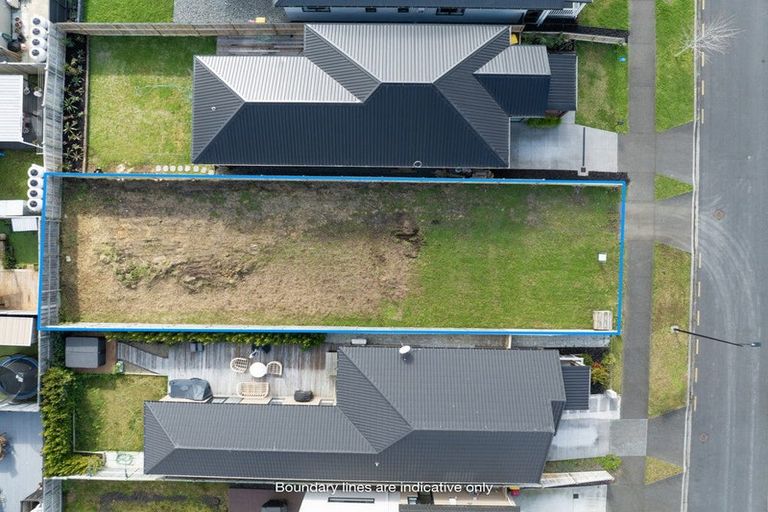 Photo of property in 22 Ahunga Road, Karaka, 2113