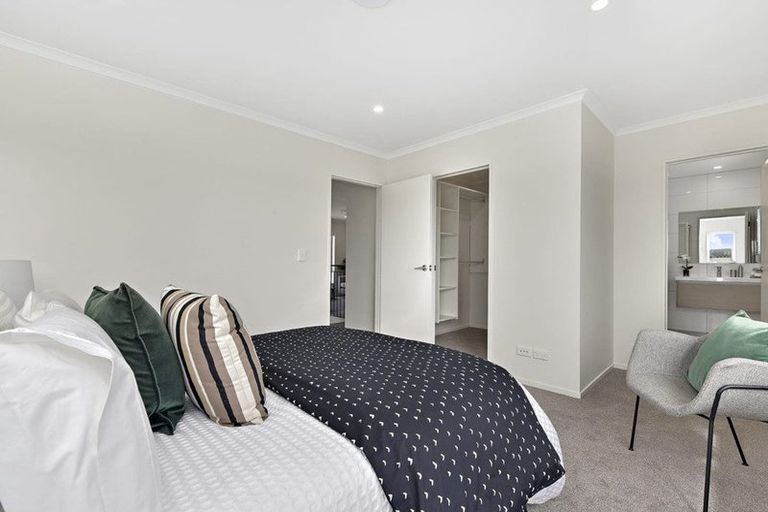 Photo of property in 7 Pepene Avenue, Takanini, 2112
