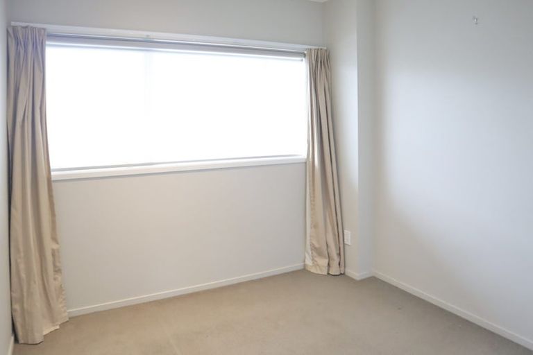 Photo of property in 302/277 Maunganui Road, Mount Maunganui, 3116