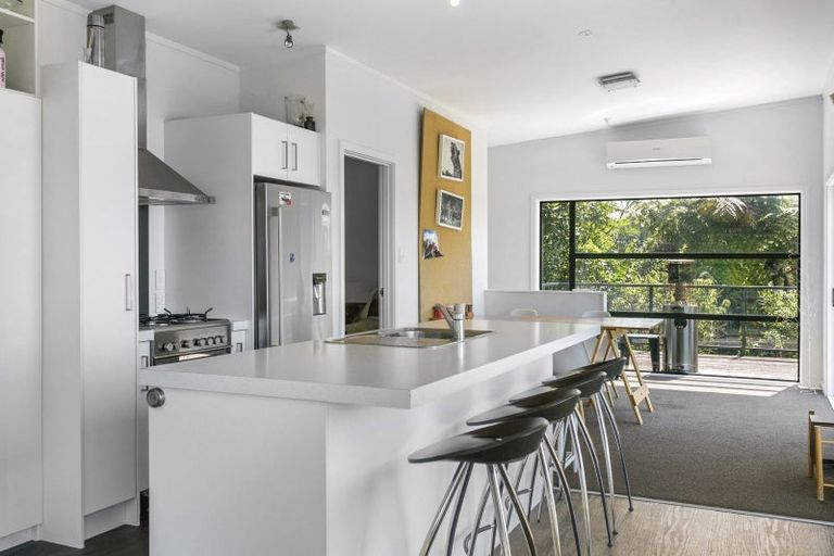 Photo of property in 5 Puratoke Rise, Pukawa Bay, Turangi, 3381