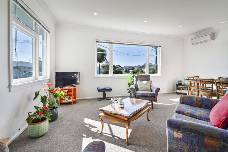 Photo of property in 420 Southland Place, Raureka, Hastings, 4120