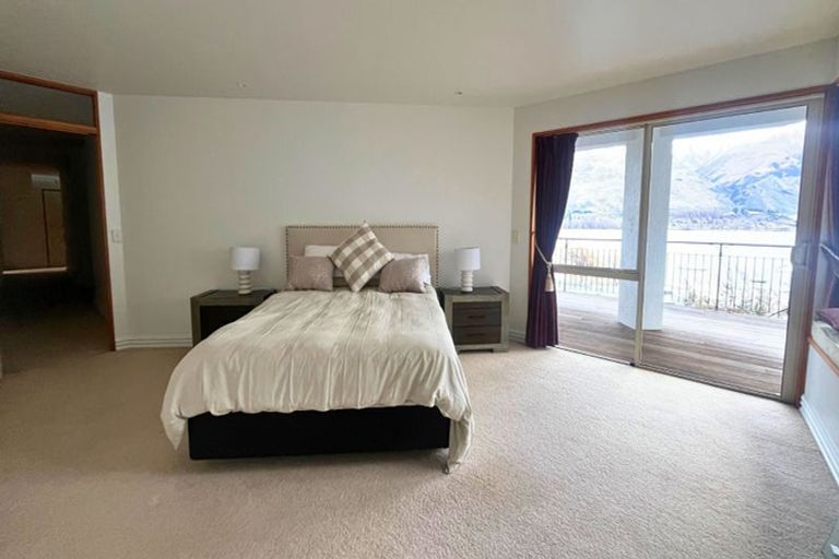 Photo of property in 10 Lismore Street, Wanaka, 9305