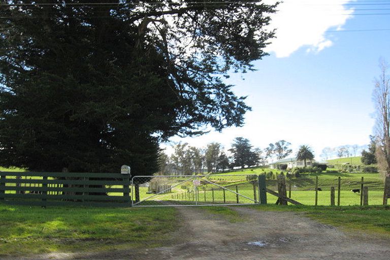 Photo of property in 86 Abbotsford Road, Waipawa, 4210