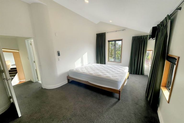Photo of property in 288 Centaurus Road, Hillsborough, Christchurch, 8022