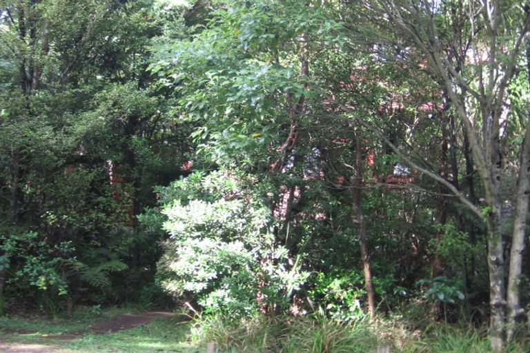 Photo of property in 30 Tainui Road, Titirangi, Auckland, 0604