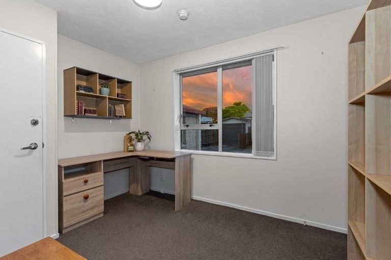Photo of property in 22 Matlock Street, Woolston, Christchurch, 8062