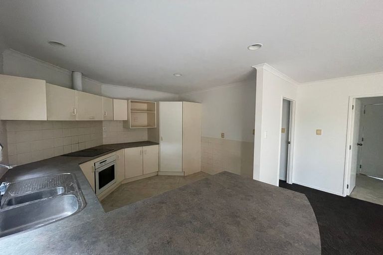 Photo of property in 15 Kalgan Place, Burswood, Auckland, 2013