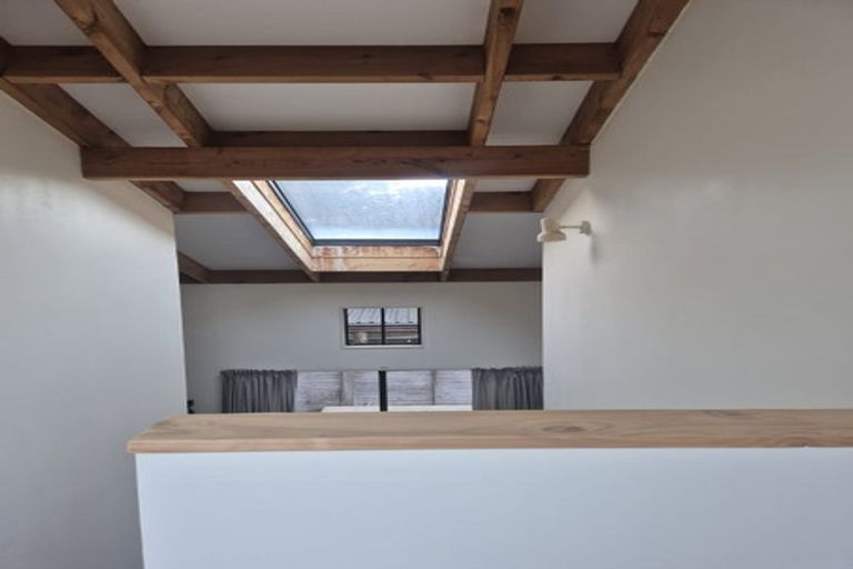 Photo of property in 59 Renown Road, Raumati South, Paraparaumu, 5032