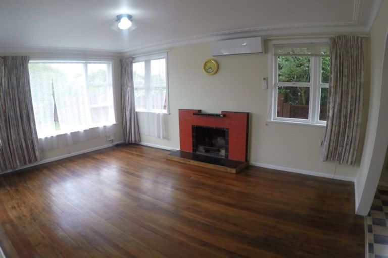 Photo of property in 7 Barbary Avenue, Kelston, Auckland, 0602