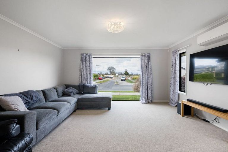 Photo of property in 39a Norfolk Drive, Cambridge, 3434