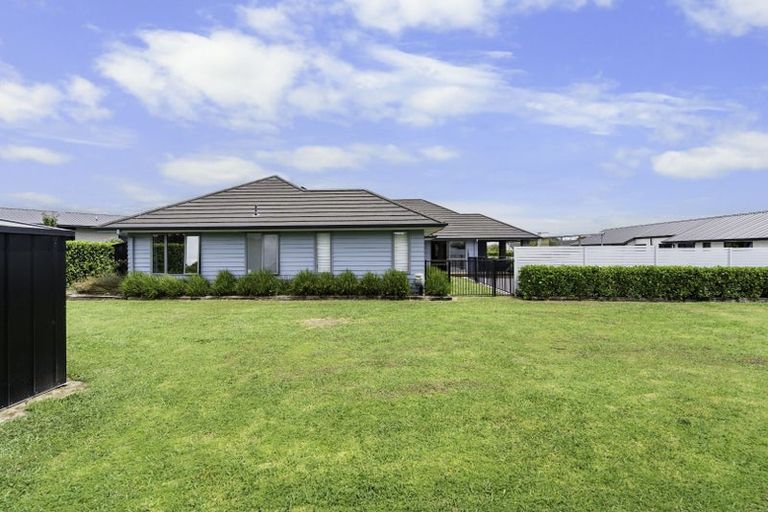 Photo of property in 6 Moemoea Place, Cambridge, 3434