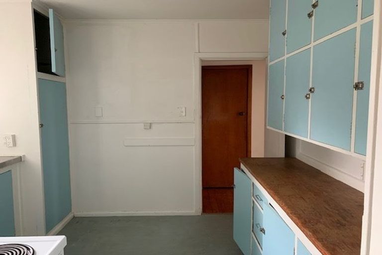 Photo of property in 21 Guildford Street, Burnside, Christchurch, 8053