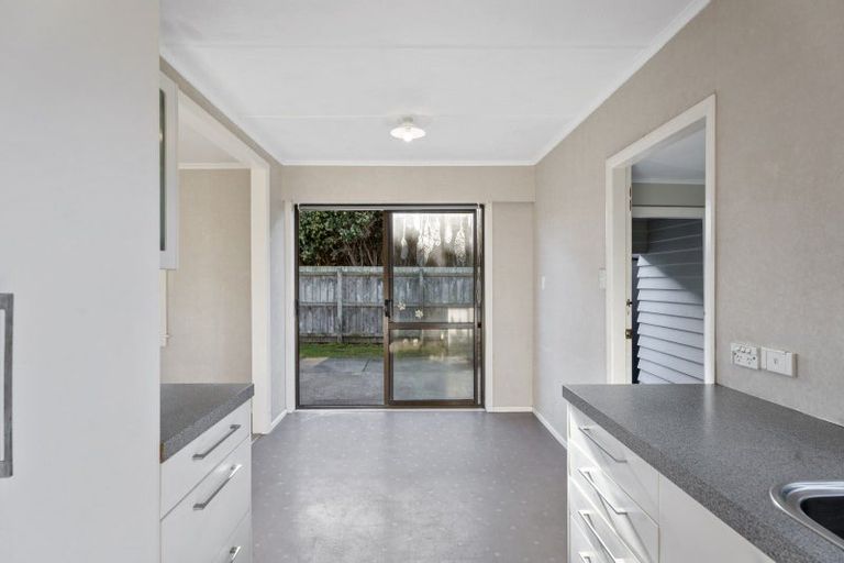 Photo of property in 1 Tennyson Street, Opunake, 4616