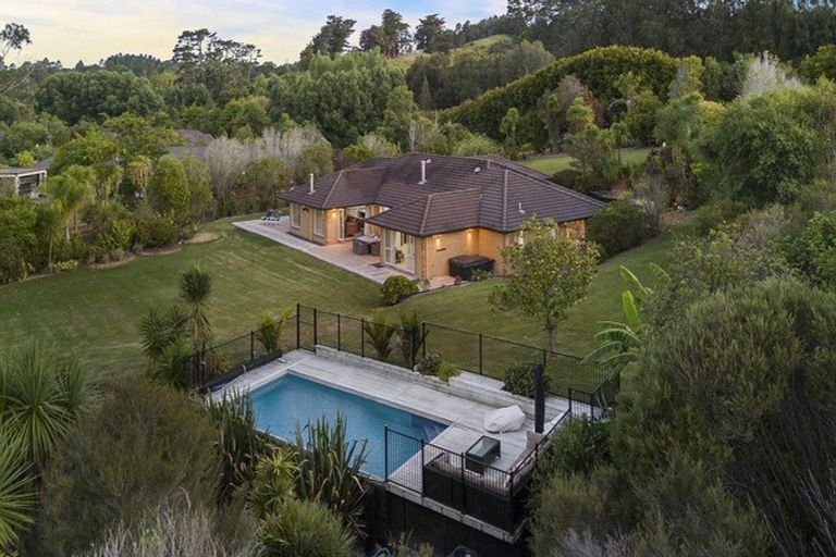 Photo of property in 17 Kahia Lane, Redvale, Albany, 0792