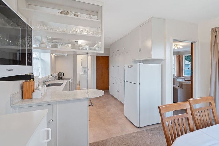 Photo of property in 51 West-watson Avenue, Hillmorton, Christchurch, 8025